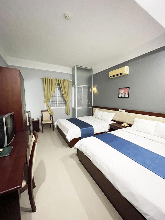 Ocean Bay Hotel Nha Trang Exterior photo