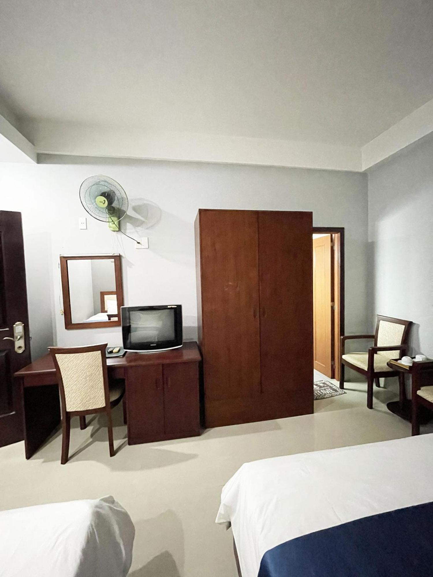 Ocean Bay Hotel Nha Trang Exterior photo